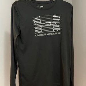 Under Armour Youth XL Long Sleeve Black Shirt